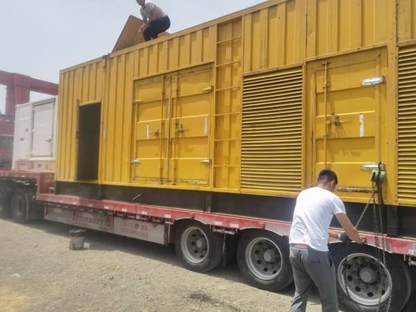 铜梁发电机出租100KW发电机需要什么规格的电缆线?